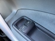 Ford Fiesta 1.4 TITANIUM AUTOMATIC 22