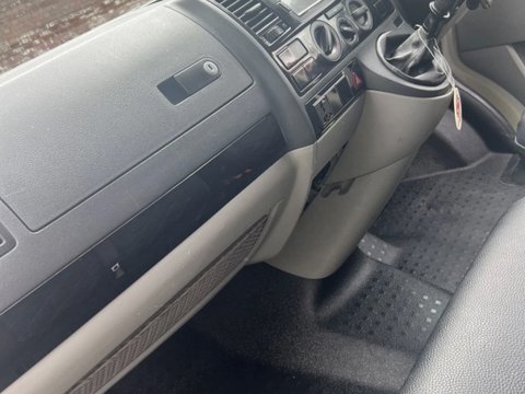 Volkswagen Transporter T28 TDI 10