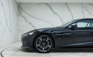 Aston Martin Vanquish S Ultimate 39