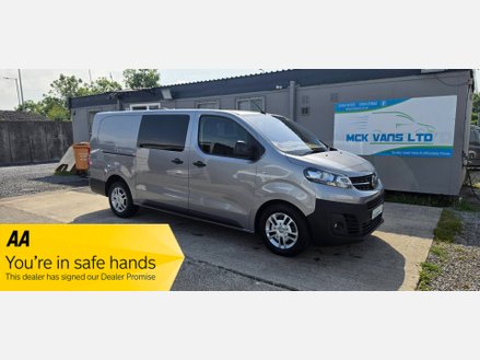 Vauxhall Vivaro SPORTIVE 3100 L2 H1 6 SEATER KOMBI 2.0D 120ps EU6