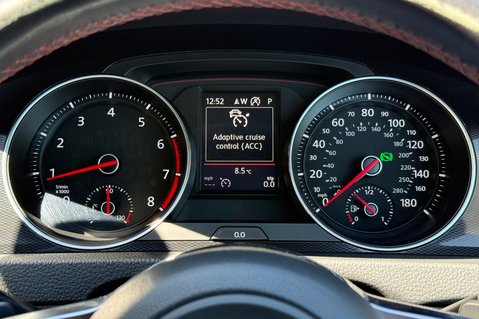 Volkswagen Golf GTI LAUNCH DSG - APPLE CAR PLAY - 2 OWNERS - 9 SERVICES RECORDED 29