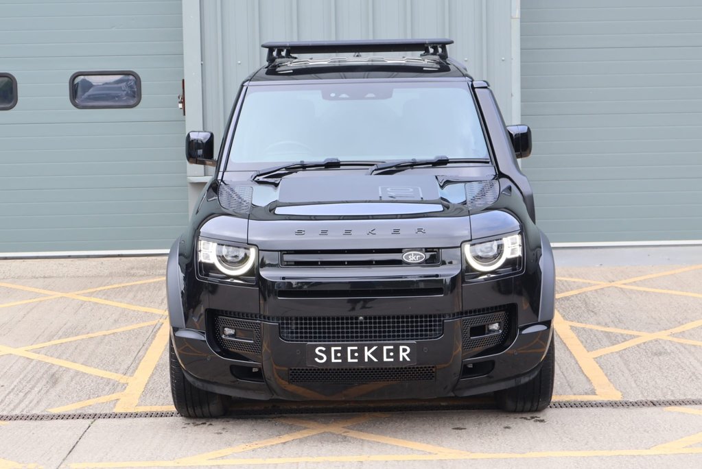 Land Rover Defender 110 D300 HARD TOP X-DYNAMIC HSE expedition styled by Seeker Genuine rear seats 8