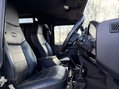 Land Rover Defender 2.2 Defender 90 XS Hard Top TD 4WD 2
