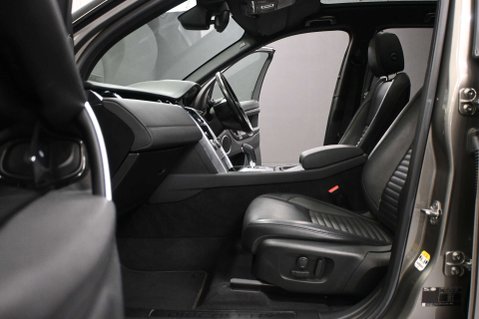 Land Rover Discovery Sport 2.0 Discovery Sport S Auto 4WD 5dr 31