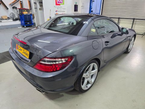 Mercedes-Benz SLK 3.5 SLK350 BlueEfficiency AMG Sport Edition 125 G-Tronic+ Euro 5 (s/s) 2dr 10