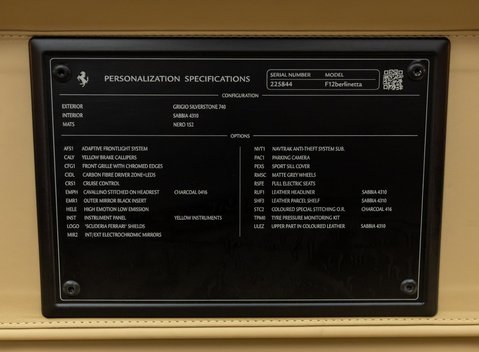 Ferrari F12 Berlinetta 38