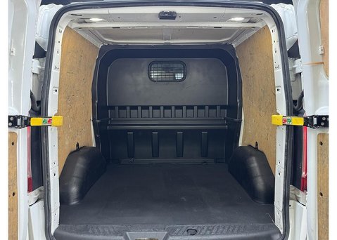 Ford Transit Custom 2.0 300 EcoBlue Limited Crew Van Double Cab 5dr Diesel Manual L1 H1 Euro 6 43
