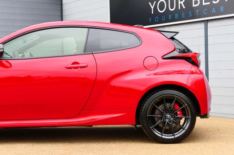 Toyota GR Yaris 1.6 GR Yaris Circuit 4WD 4WD 3dr 17