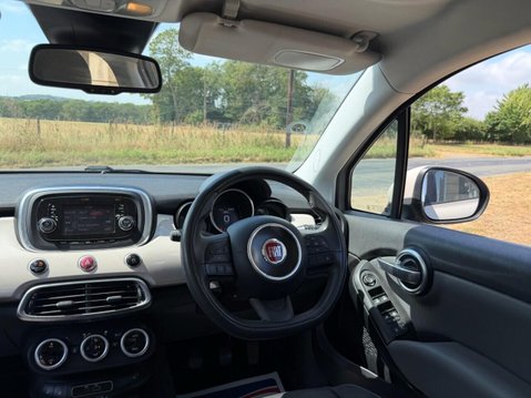 Fiat 500X 1.6 E-Torq Pop Star Plus SUV 5dr Petrol Manual Euro 6 (110 ps) FSH & 2X KEY 18
