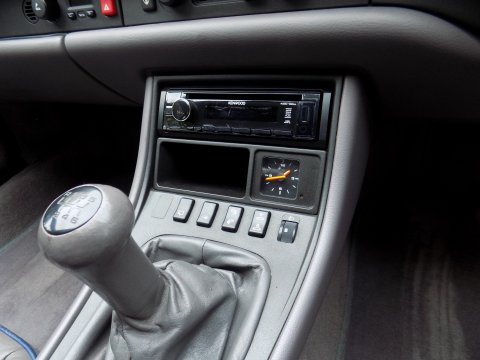 Porsche 968 COUPE 52