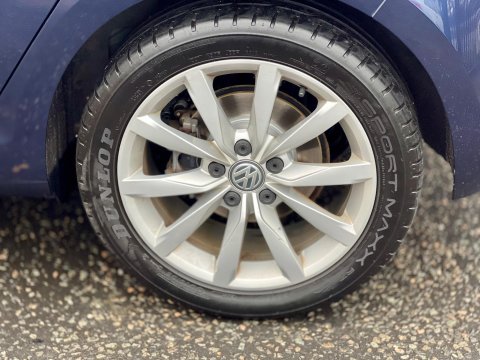 Volkswagen Golf 1.4 TSI BlueMotion Tech Match DSG Euro 5 (s/s) 5dr 70