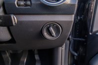 Volkswagen Up BASE 15