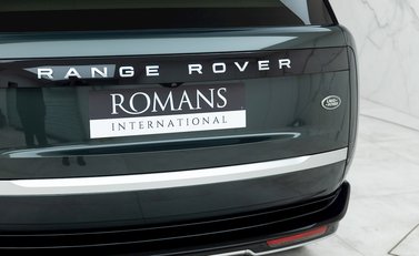 Land Rover Range Rover P440e Autobiography LWB PHEV 24