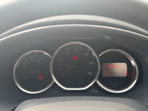 Dacia Sandero 1.0 SCe Ambiance Hatchback 5dr Petrol Manual Euro 17