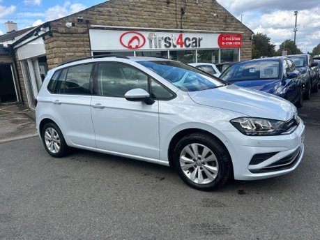Volkswagen Golf SV SE TSI