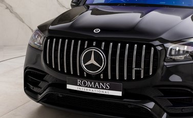 Mercedes-Benz GLS 63 Night Edition Executive 26