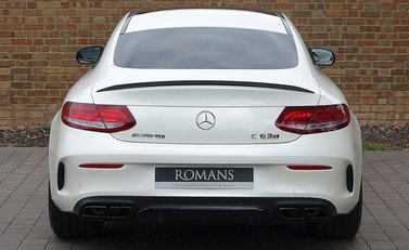 Mercedes-Benz C Class C63 S Coupe 20