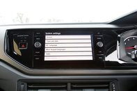 Volkswagen Polo MATCH TSI DSG 28