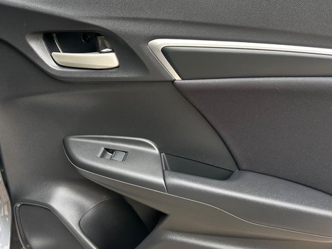 Honda Jazz 1.3 i-VTEC SE Navi CVT Euro 6 (s/s) 5dr 20