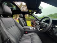 Land Rover Range Rover Velar EDITION MHEV 18
