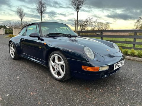 Porsche 911 CARRERA S 2