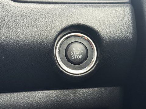 Suzuki Swift 1.2 Dualjet 83 12V Hybrid SZ5 5dr 27