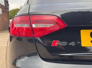 Audi RS4 4.2 RS 4 FSI Quattro Auto 4WD 5dr 61