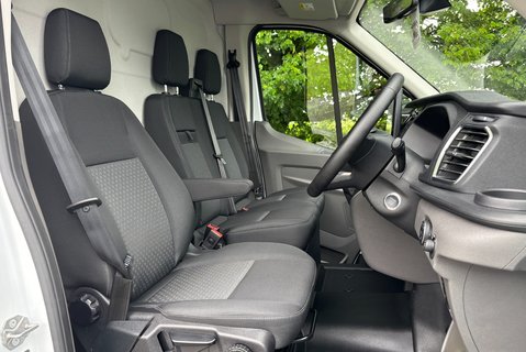 Ford Transit 350 Limited L3H3 165 ps Panel Van 4