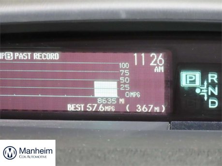Toyota Prius 1.8 VVT-h T Spirit Hatchback 5dr Petrol Hybrid CVT Euro 5 (s/s) (136 ps) 3