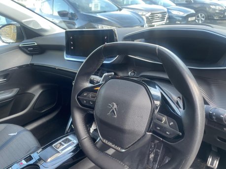 Peugeot 208 PURETECH ALLURE PREMIUM PLUS S/S 13