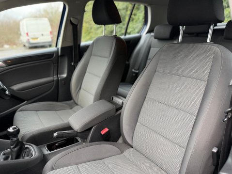 Volkswagen Golf 1.6 TDI Match Euro 5 5dr 12