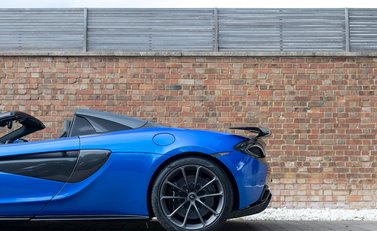 McLaren 570S Spider 26