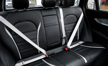 Mercedes-Benz GLC 63 S 4Matic 13