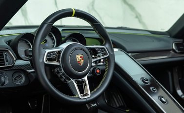 Porsche 918 Spyder 6