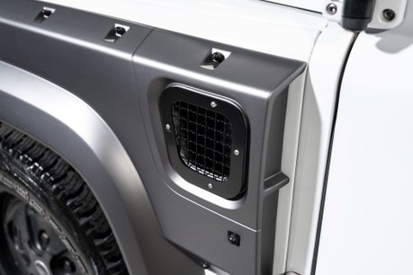 Land Rover Defender CHELSEA TRUCK CO. NOW SOLD. SIMILAR REQUIRED. PLEASE CALL 01903 254800. 37