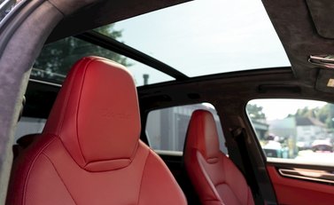 Porsche Cayenne Turbo 17