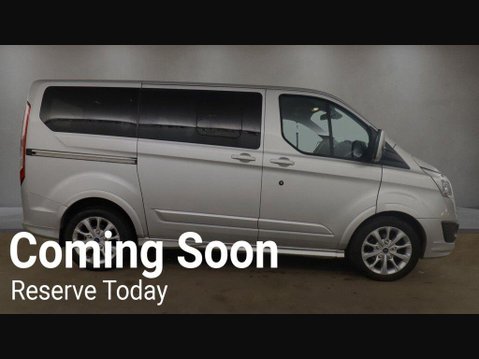 Ford Tourneo Custom 2.0 290 EcoBlue Sport Minibus Double Cab 5dr Diesel Manual L1 Euro 6 (s/s) 4