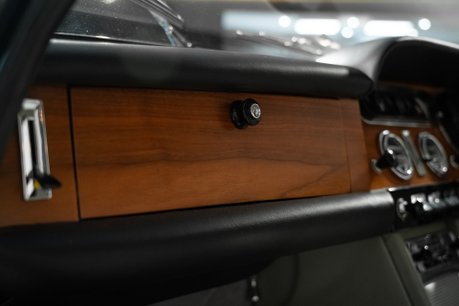 Ferrari 330GT 2+2. FULL NUT & BOLT RESTO. CONCOURS EXAMPLE. 38