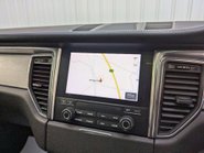 Porsche Macan 3.0 Macan GTS Semi-Auto 4WD 5dr 91