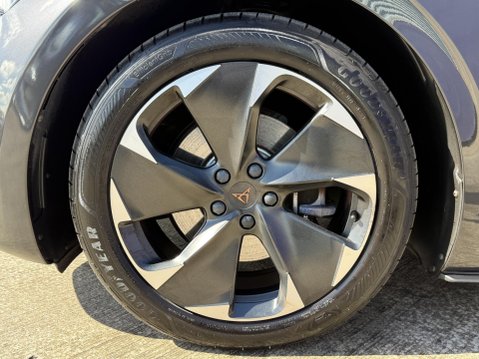Cupra Born 58kWh V2 Hatchback 5dr Electric Auto (204 ps) 17