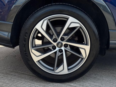 Audi Q3 1.5 TFSI CoD 35 Black Edition S Tronic Euro 6 (s/s) 5dr 10