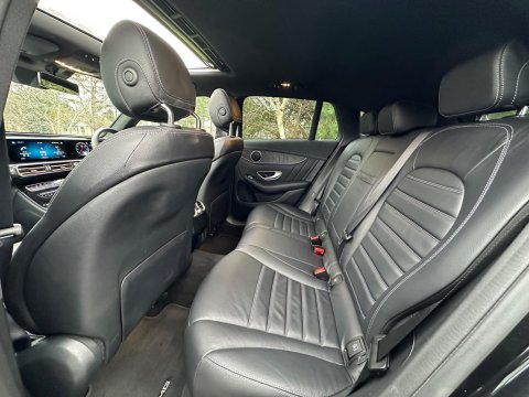 Mercedes-Benz EQC EQC 400 80kWh AMG Line (Premium Plus) Auto 4MATIC 5dr 8