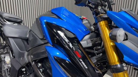 Suzuki GSX-S GSXS750 2018 23K LONG MOT WARRANTY NAKED 750CC 40