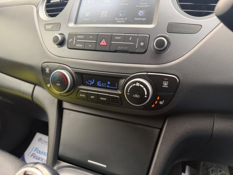 Hyundai i10 1.2 Premium SE Euro 6 5dr 26