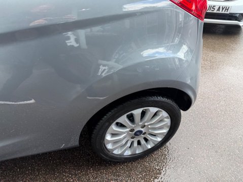 Ford Ka 1.2 Zetec Euro 6 (s/s) 3dr 26