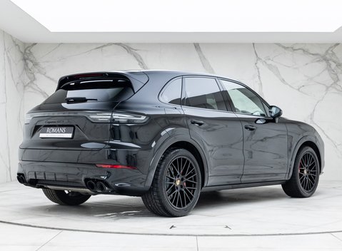 Porsche Cayenne GTS 3