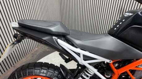 KTM 390 DUKE 2018 ONLY 11K GREAT LOOKING A2 READY ENDURO BIKE 390CC 8