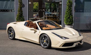 Ferrari 458 Speciale Aperta 3