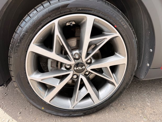 Kia Niro 3 10