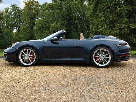 Porsche 911 CARRERA 4S PDK 8